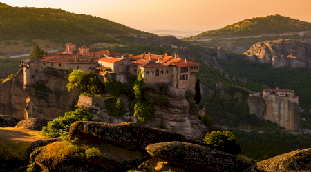 Descoperiți cele mai uimitoare 10 locuri de pe planetă