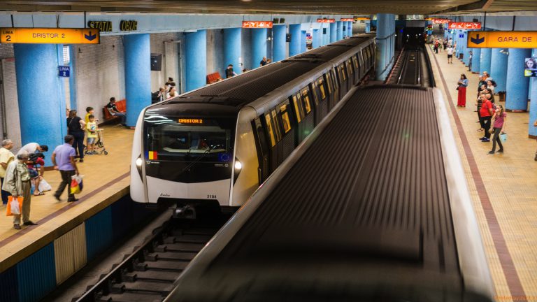 În noaptea de Înviere metroul va circula conform unui program special