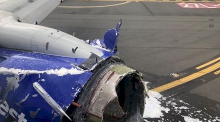 Aterizare de urgență! Motorul stâng al unui avion a EXPLODAT în aer – Imagini cu puternic impact emoțional