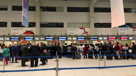 Au fost deschise noile ghișee de check-in Tarom, în noul terminal al Aeroportului Henri Coandă