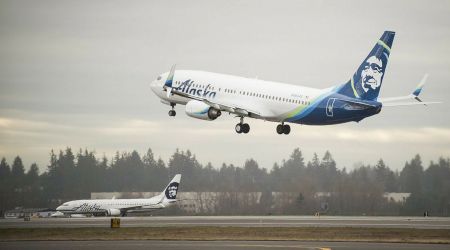 Incident în avion: un pasager s-a dezbrăcat și a început să alerge pe culoar