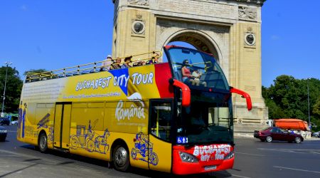 Vizitați Bucureștiul la bordul unui double-decker