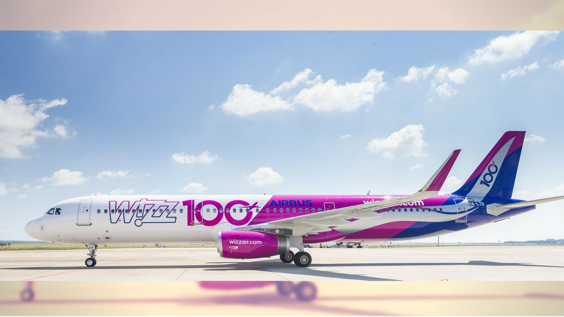 Визз эйр. A321 Wizz Air. Wizz Air a330. Airbus a321neo Wizz Air. Airbus a321 Wizz.