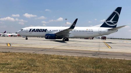 Cele două avioane de tip Boeing 737-800 de la Tarom au ajuns acasă