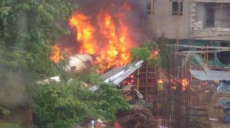 Breaking news. VIDEO. Accident aviatic în Mumbai. 5 persoane și-au pierdut viața
