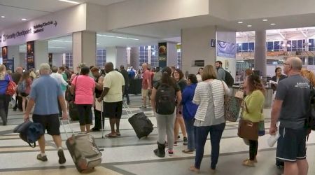 Amenințare cu bombă pe aeroportul din Houston