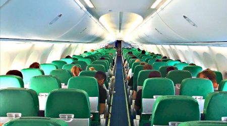 Incident aviatic ciudat. Avionul a schimbat ruta din cauza unui pasager