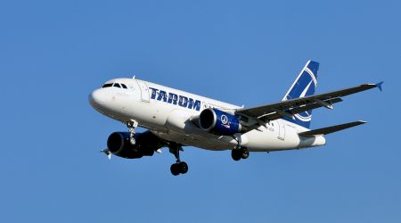 JOB-uri. Compania Tarom angajează. Lista posturilor vacante