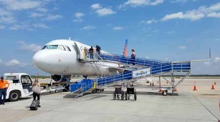 Aterizare de urgență. Pilotul a suferit o criză de epilepsie