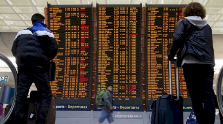 Impactul grevelor controlorilor de trafic aerian din Franța