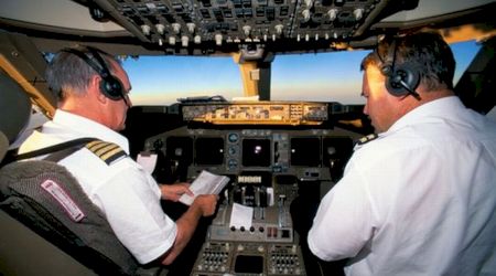 Aviatorii rămân fară pensiile speciale