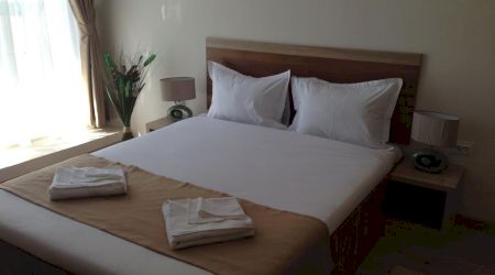 Recenzie / Review. Grand Hotel Astoria din Mamaia. 3 stele, dar servicii de 5