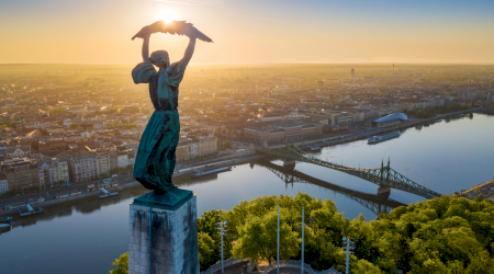 Budapesta: Un Oraș de O Frumusețe Uimitoare cu un Trecut Întunecat